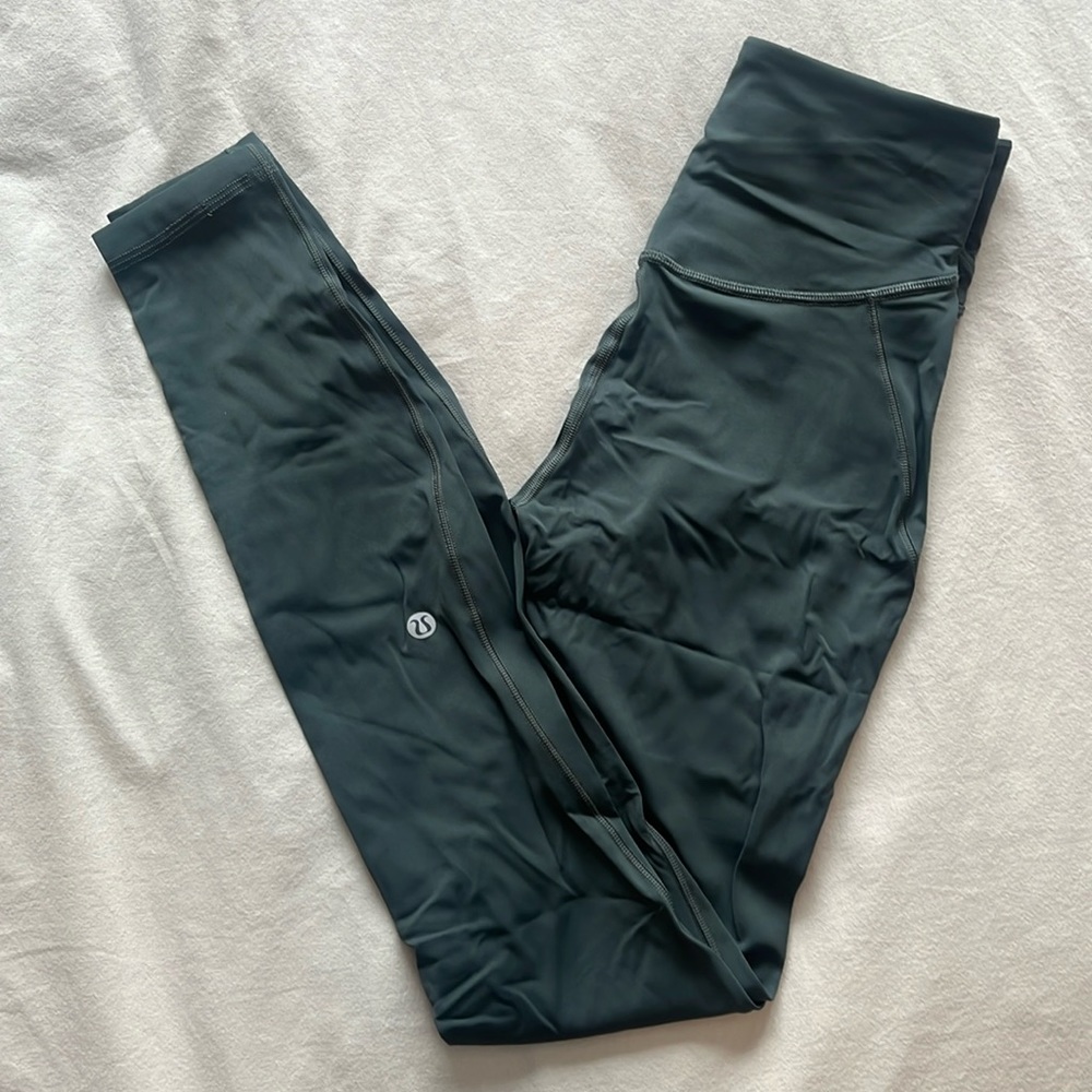 Lululemon Base Pace Leggings - Smoked Spruce colour